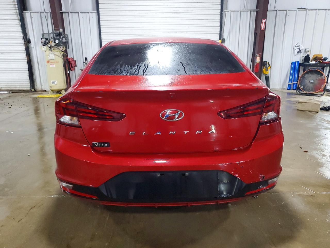 2019 Hyundai Elantra Se - Фото 6