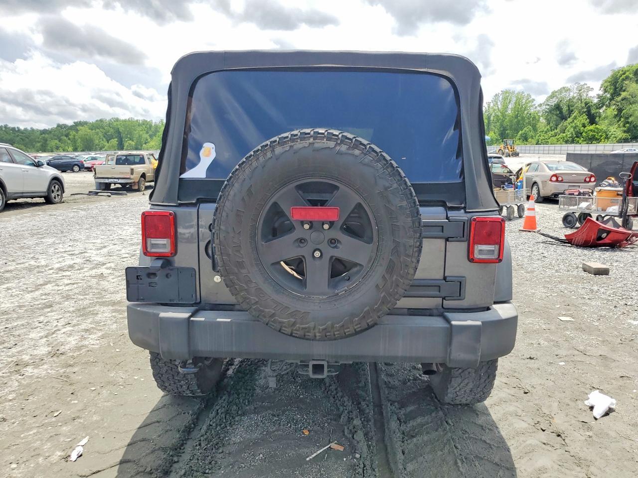 2016 Jeep Wrangler Unlimited Sport - Image 6
