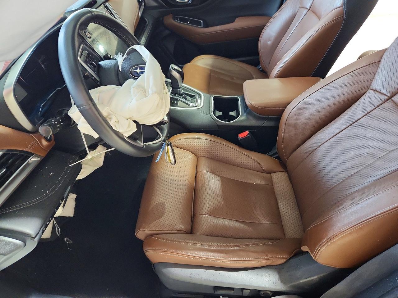 2022 Subaru Outback Touring - Image 7