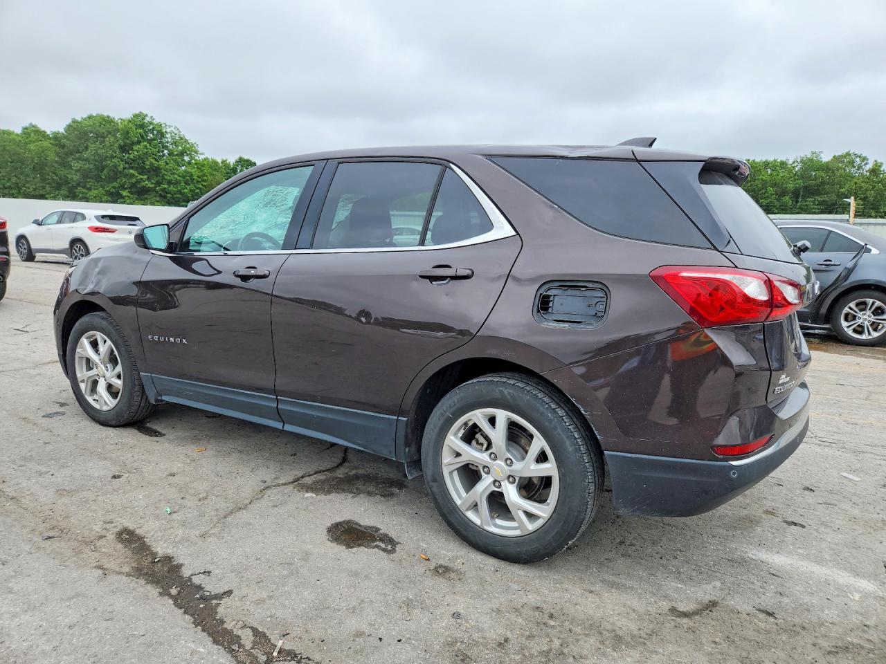 2020 Chevrolet Equinox Lt - Image 2
