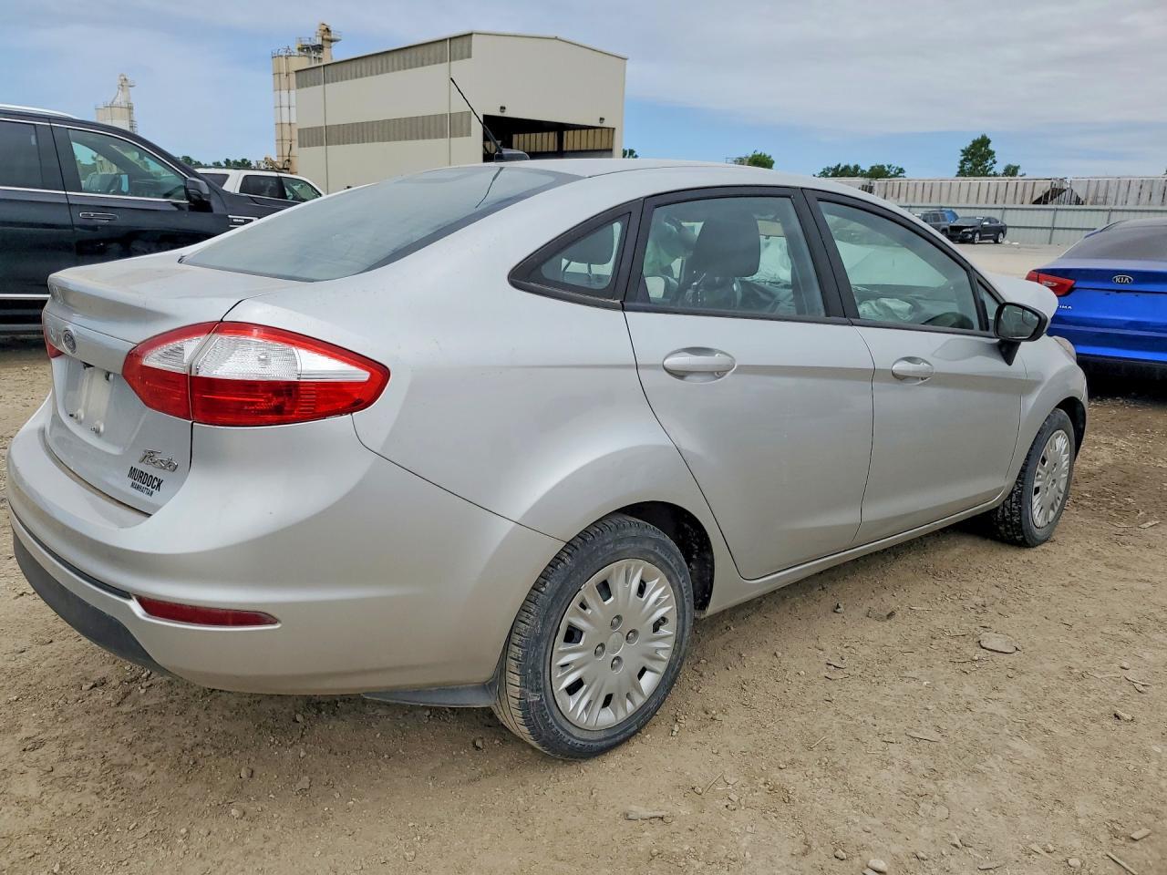 2019 Ford Fiesta S - Image 3