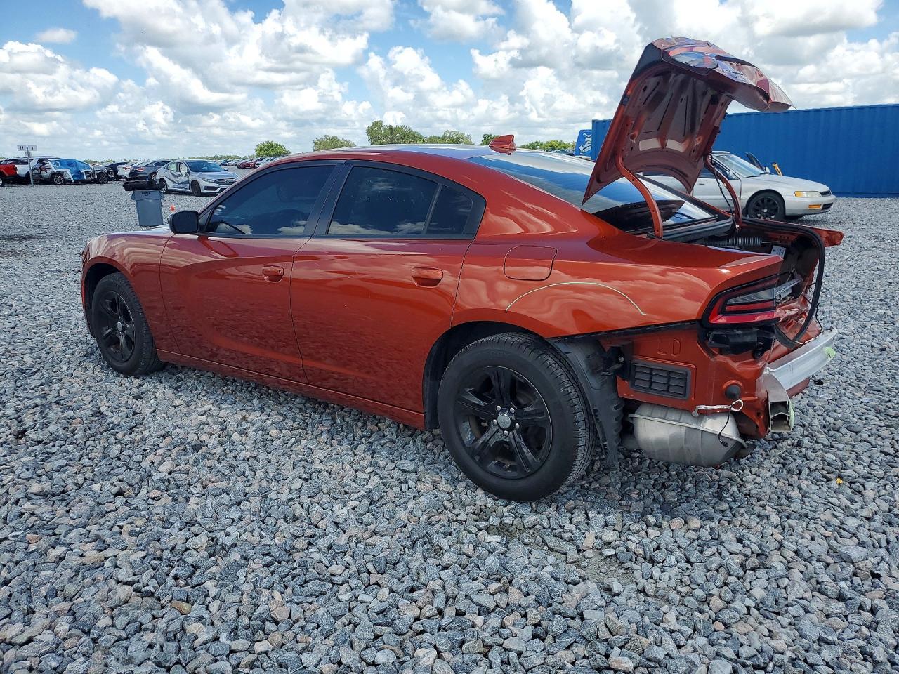 2023 Dodge Charger Sxt - Image 2