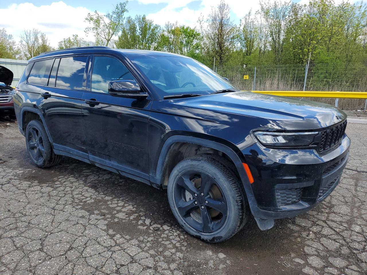2024 Jeep Grand Cherokee L Laredo - Image 4