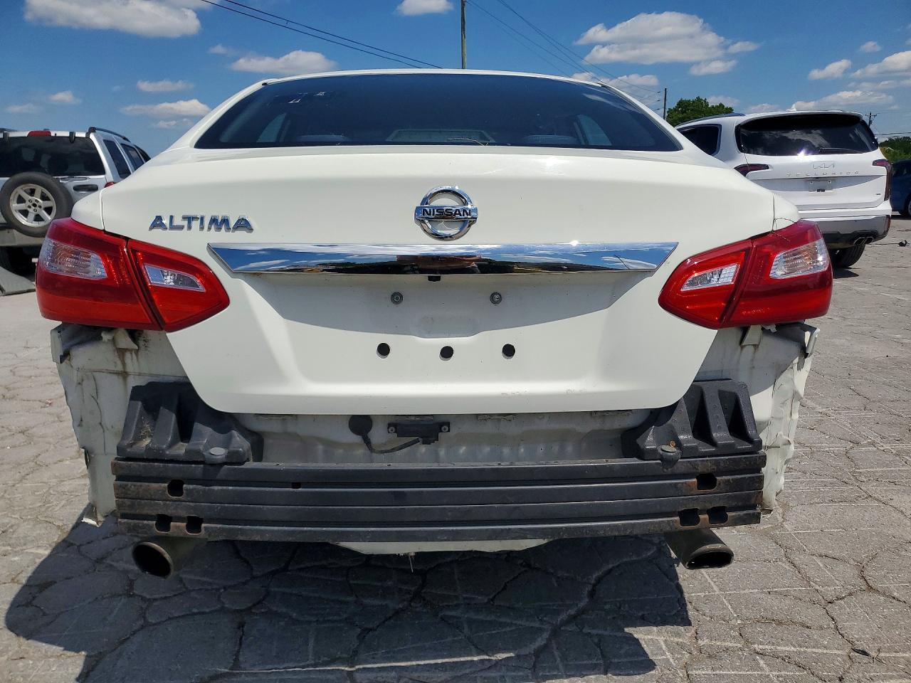 2017 Nissan Altima 2.5 S - Фото 6