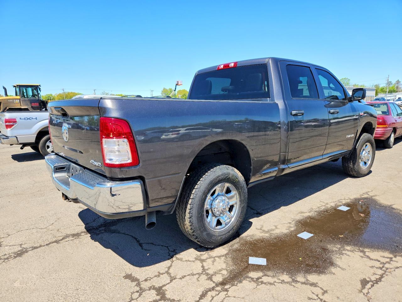 2019 Ram 2500 Tradesman - Фото 3