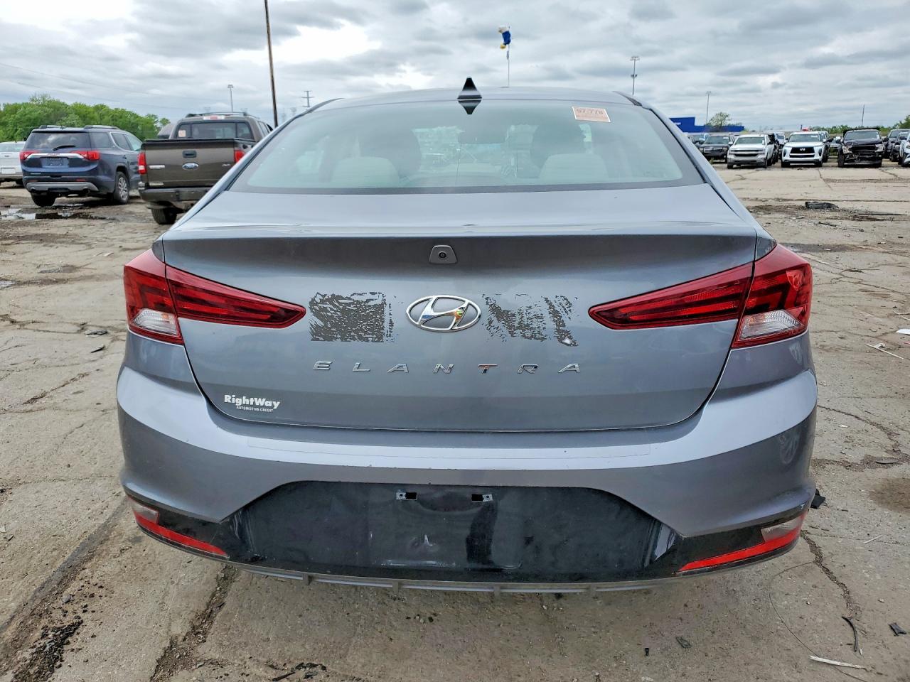 2019 Hyundai Elantra Sel - Фото 6