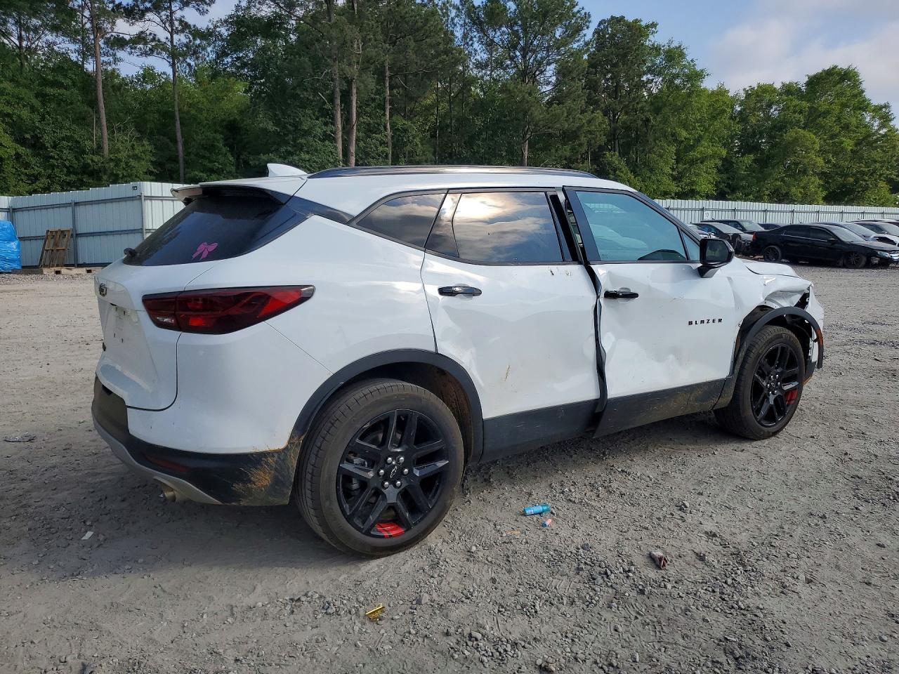 2025 Chevrolet Blazer 2Lt - Image 3