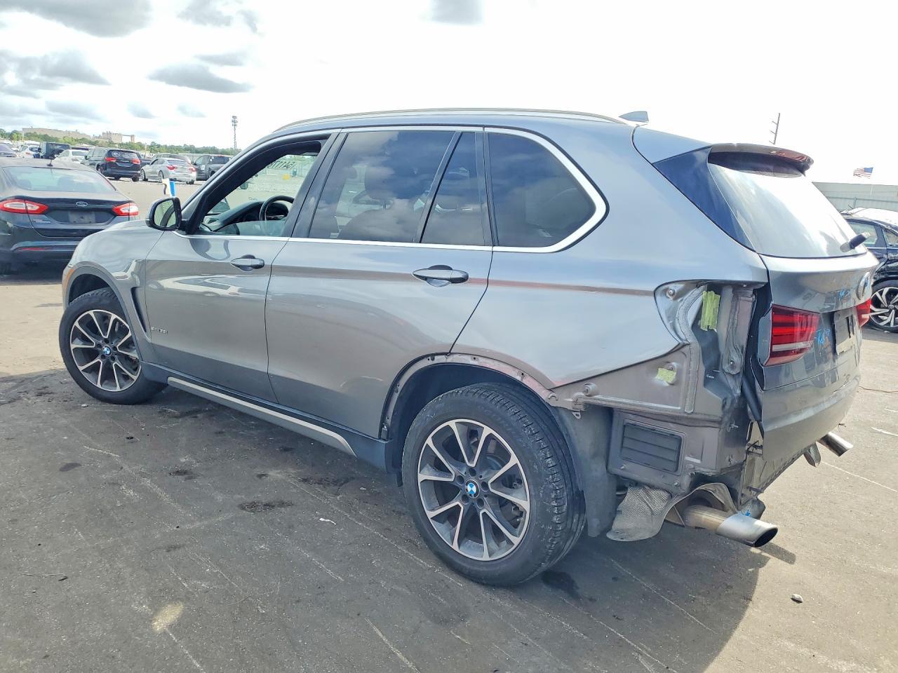 2017 BMW X5 Sdrive35I - Фото 2