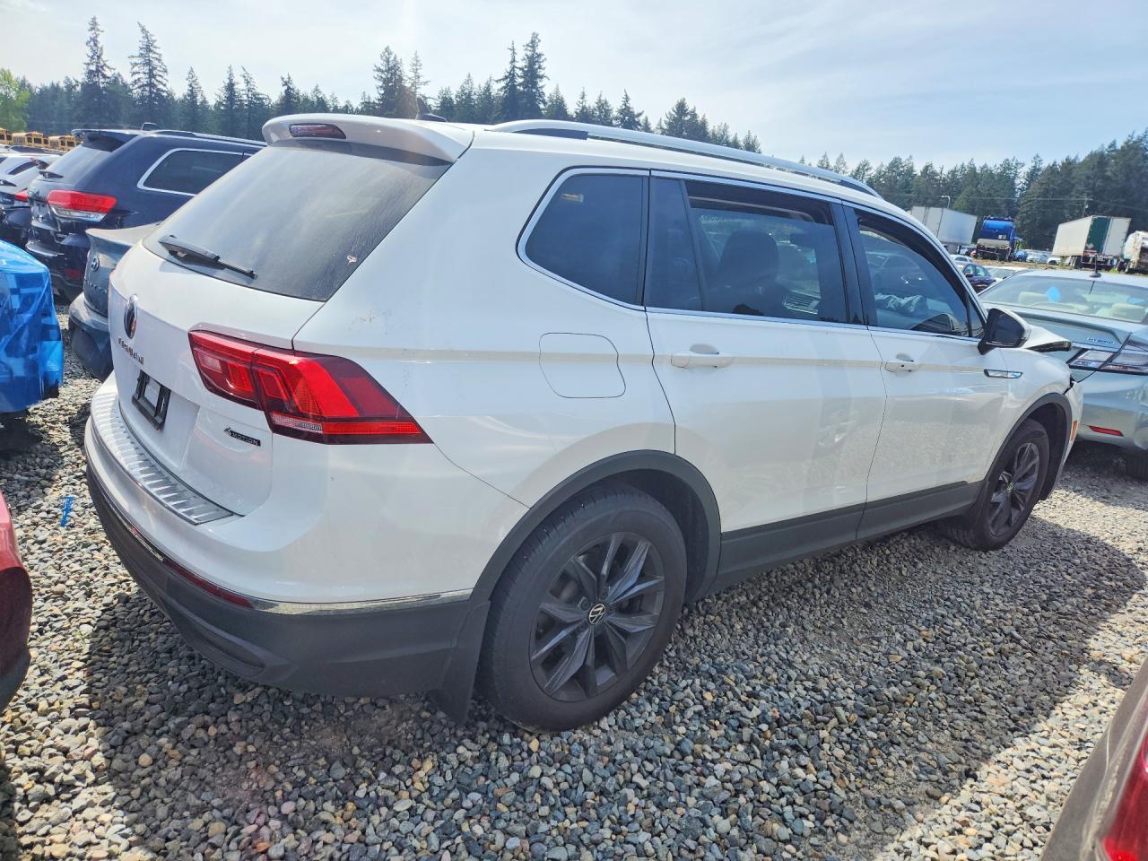 2024 Volkswagen Tiguan Se - Фото 3