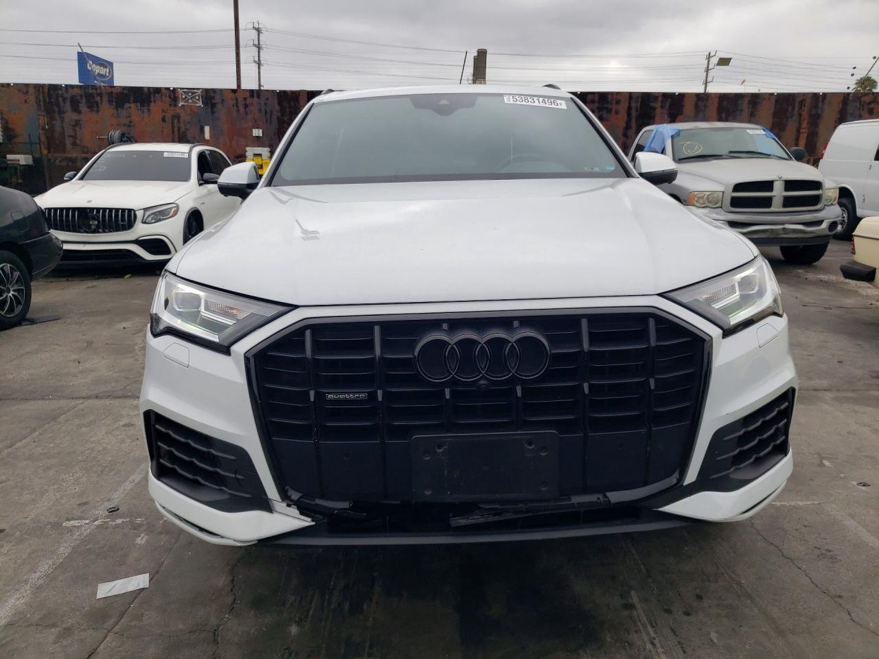 2021 Audi Q7 Premium Plus - Фото 5