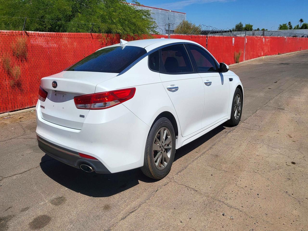 2016 Kia Optima Lx - Image 4