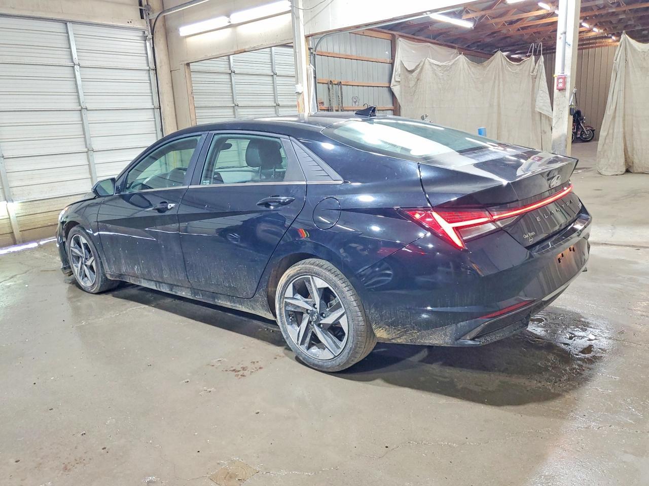 2021 Hyundai Elantra Limited - Image 2