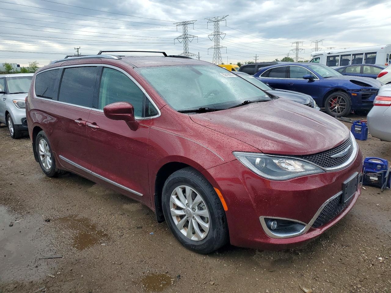 2018 Chrysler Pacifica Touring L Plus - Image 4