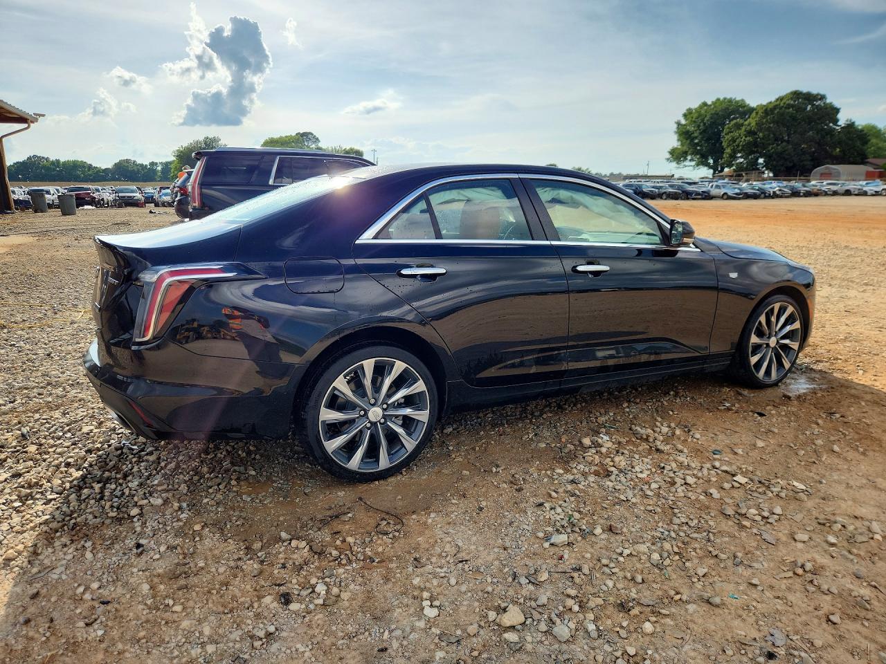 2024 Cadillac Ct4 Premium Luxury - Image 3