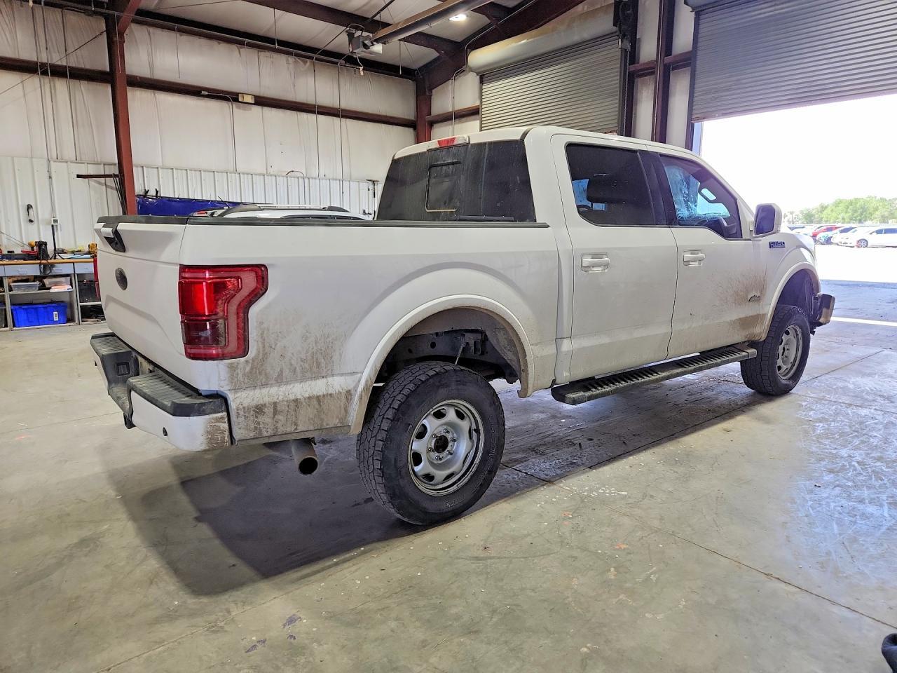 2017 Ford F150 Supercrew - Image 3