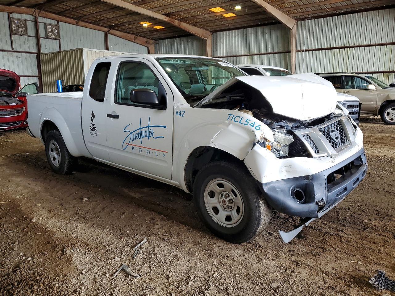2015 Nissan Frontier S - Фото 4