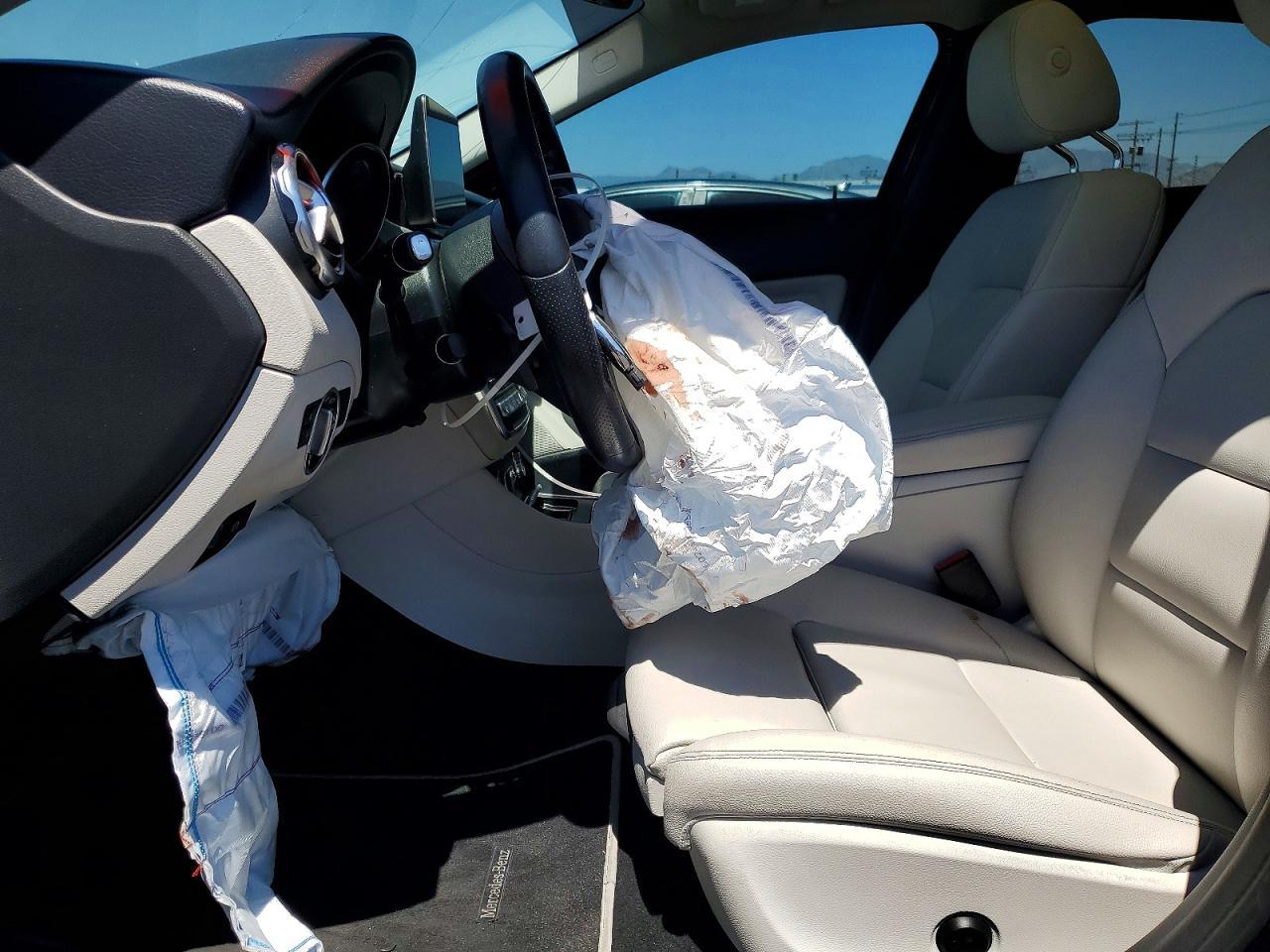 2019 Mercedes-Benz Gla 250 4Matic - Image 7