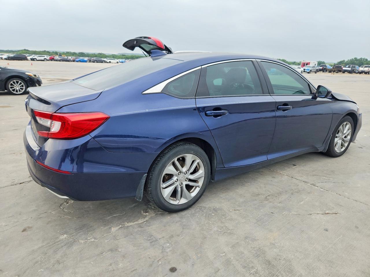 2018 Honda Accord Lx - Image 3