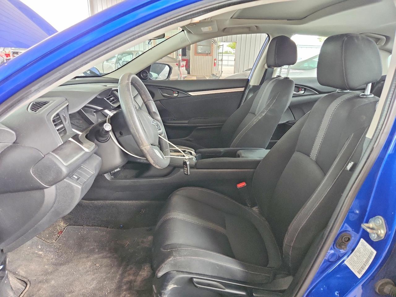 2018 Honda Civic Ex - Image 7