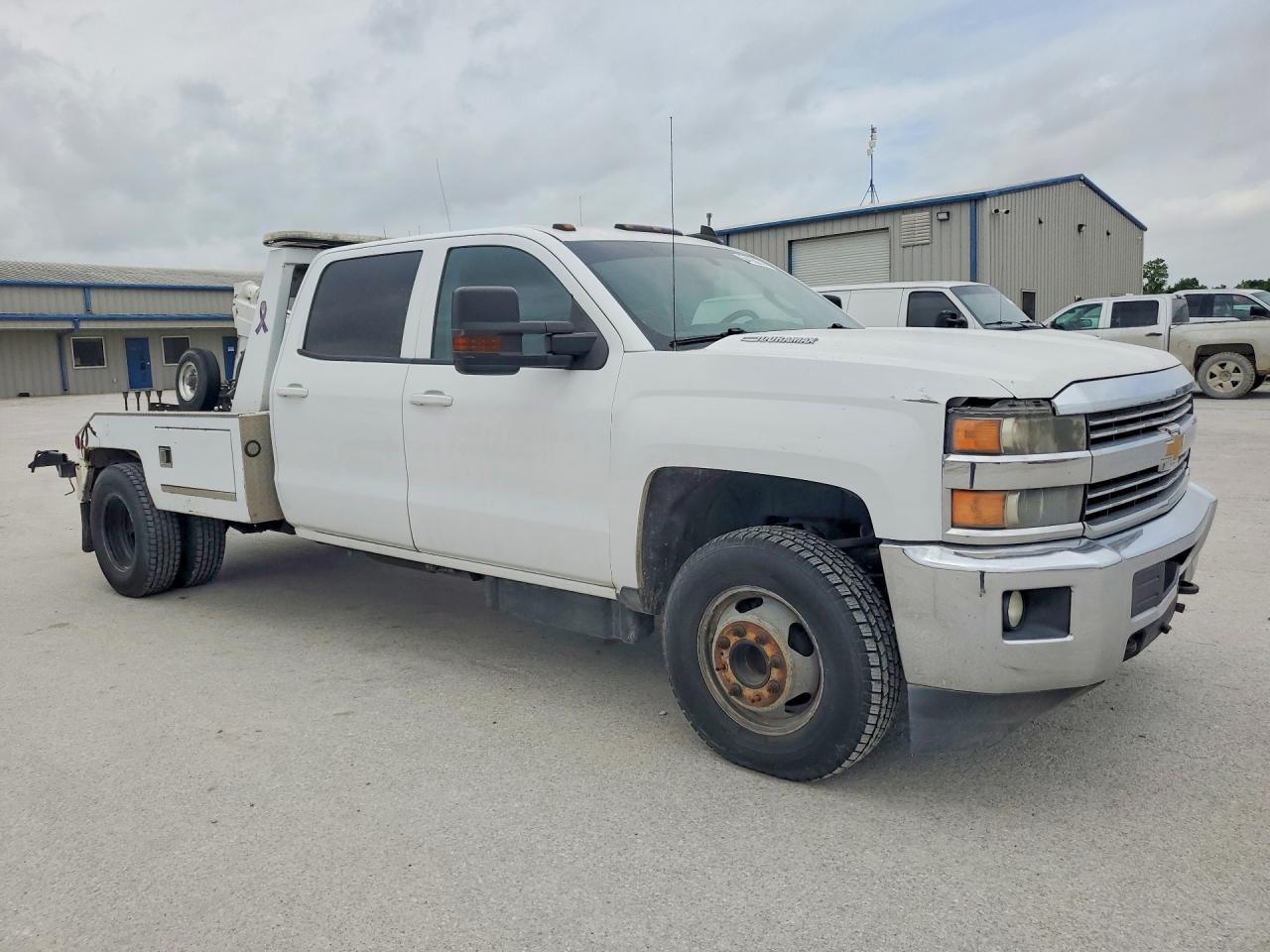 2015 Chevrolet Silverado C3500 Lt - Фото 4