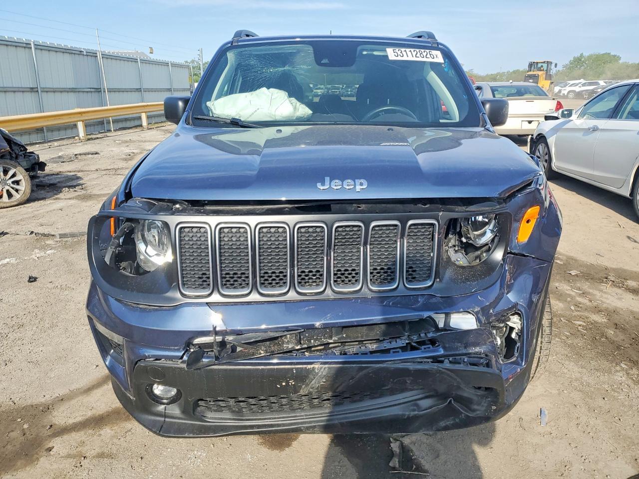 2022 Jeep Renegade Latitude - Фото 5