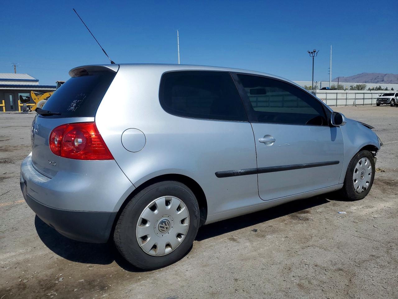 2008 Volkswagen Rabbit - Фото 3