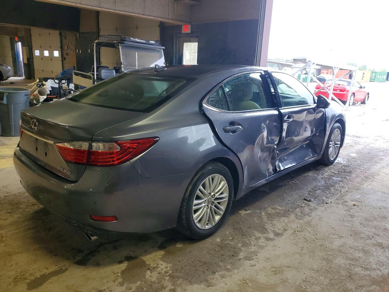 2013 Lexus Es 350 - Фото 3
