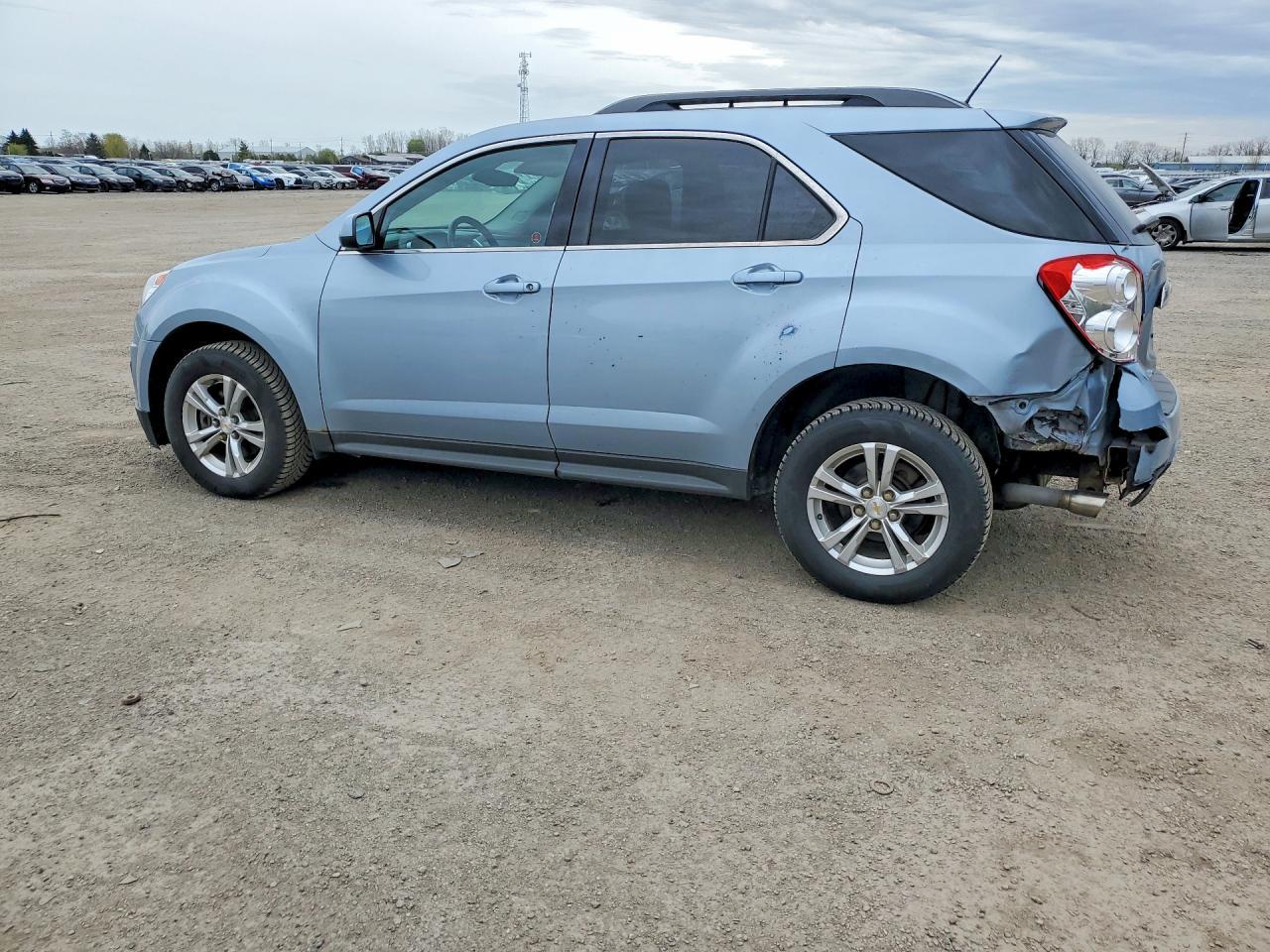 2015 Chevrolet Equinox Lt - Image 2