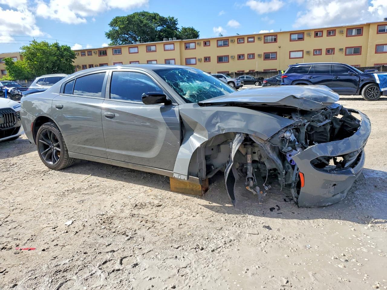 2018 Dodge Charger Sxt - Фото 4