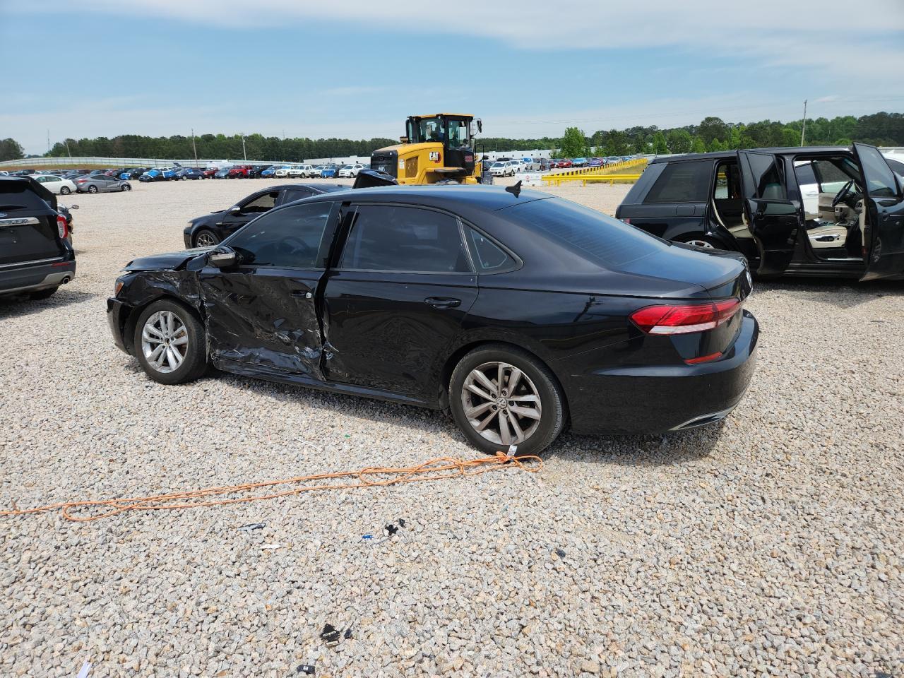 2020 Volkswagen Passat S - Фото 2