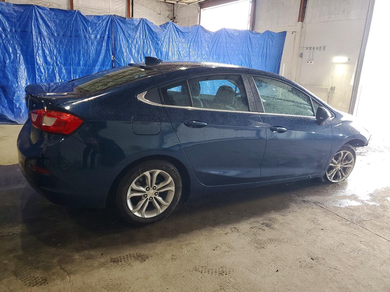 2019 Chevrolet Cruze Lt - Фото 3