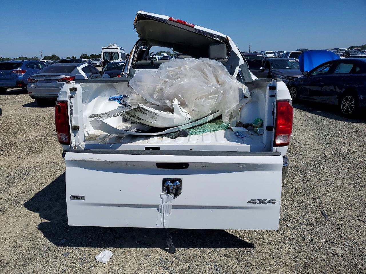 2017 Ram 1500 Slt - Image 6