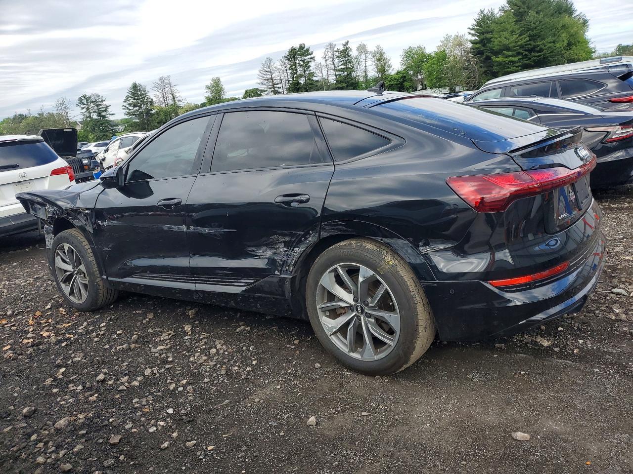 2021 Audi E-Tron Sportback Premium Plus - Image 2