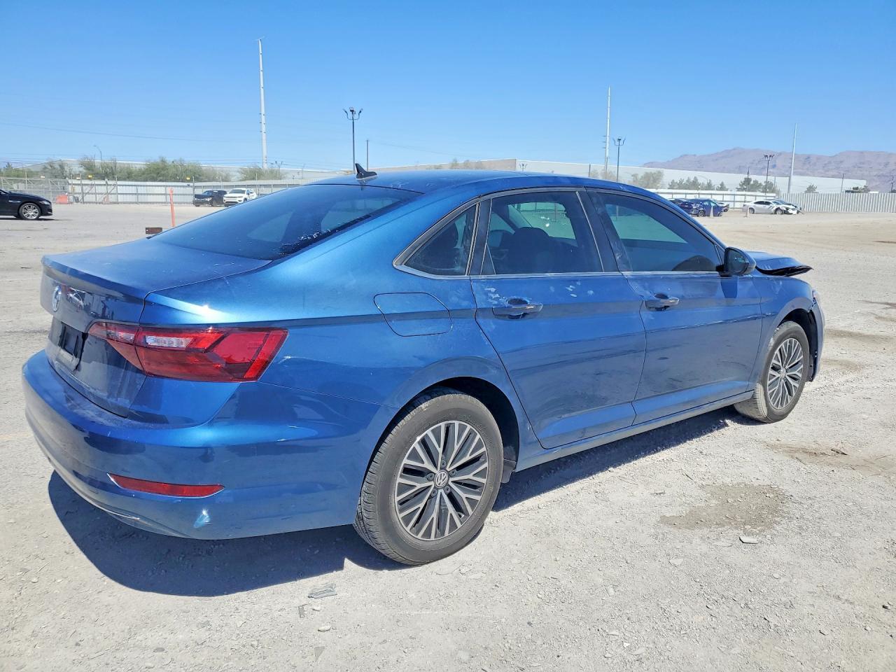 2021 Volkswagen Jetta S - Фото 3