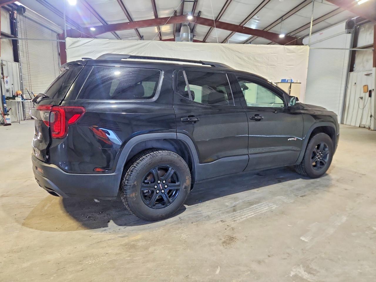 2023 GMC Acadia At4 - Image 3
