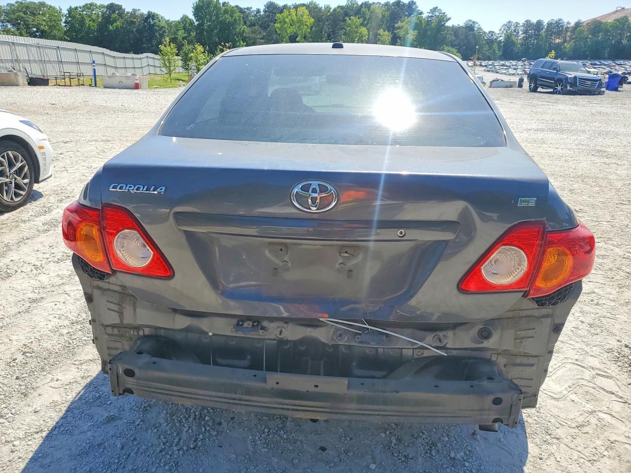 2009 Toyota Corolla Le - Image 6