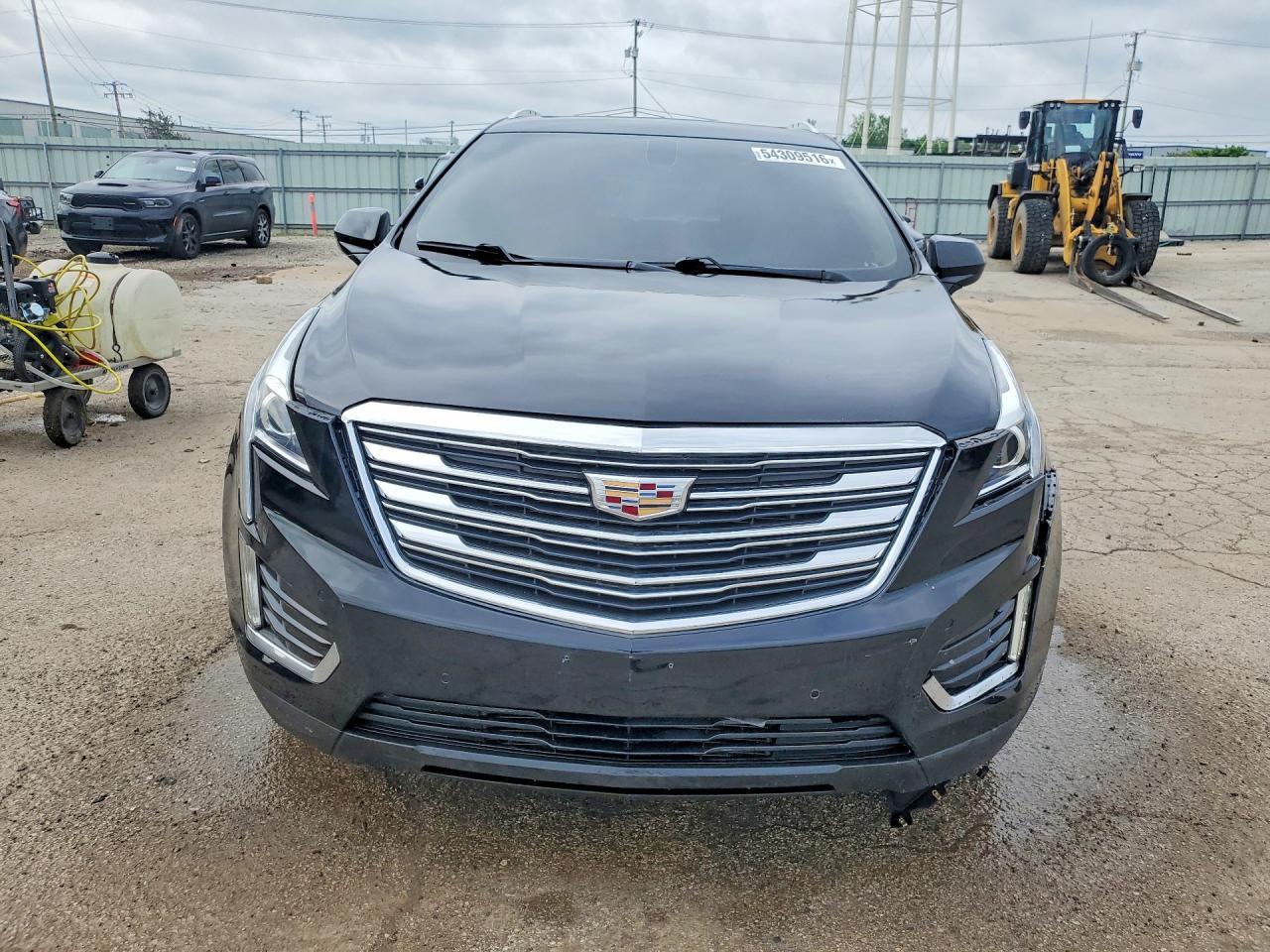2017 Cadillac Xt5 Luxury - Image 5