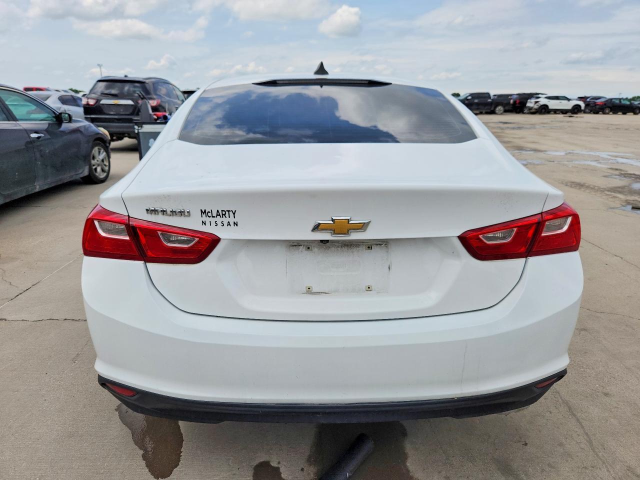 2018 Chevrolet Malibu Ls - Фото 6