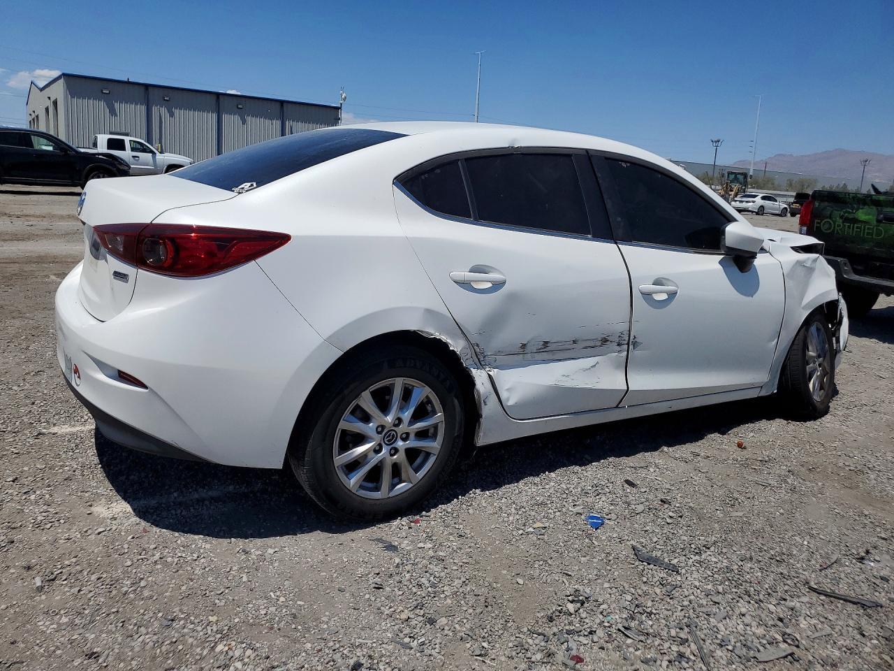 2016 Mazda 3 Sport - Image 3