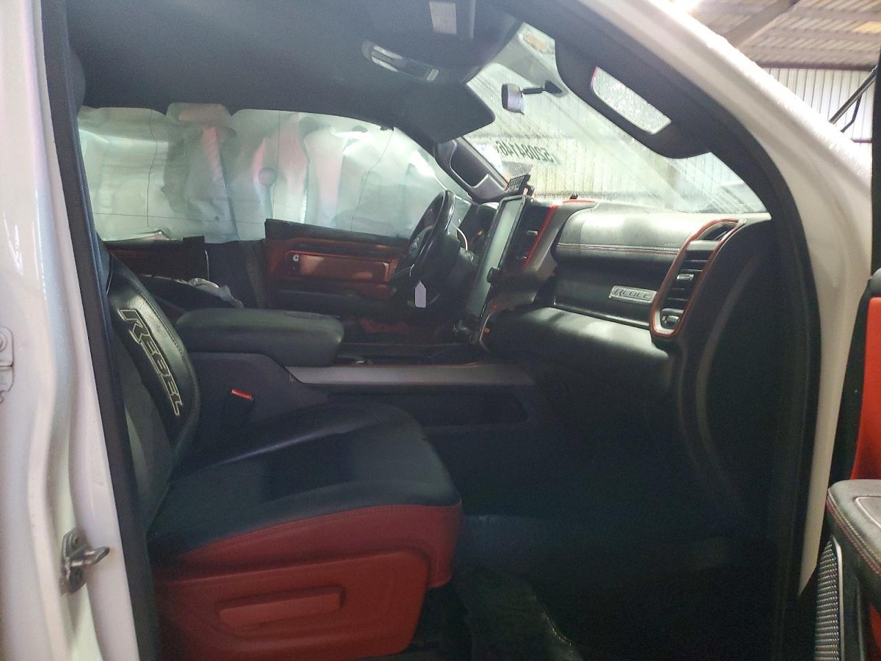2019 Ram 1500 Rebel - Фото 7