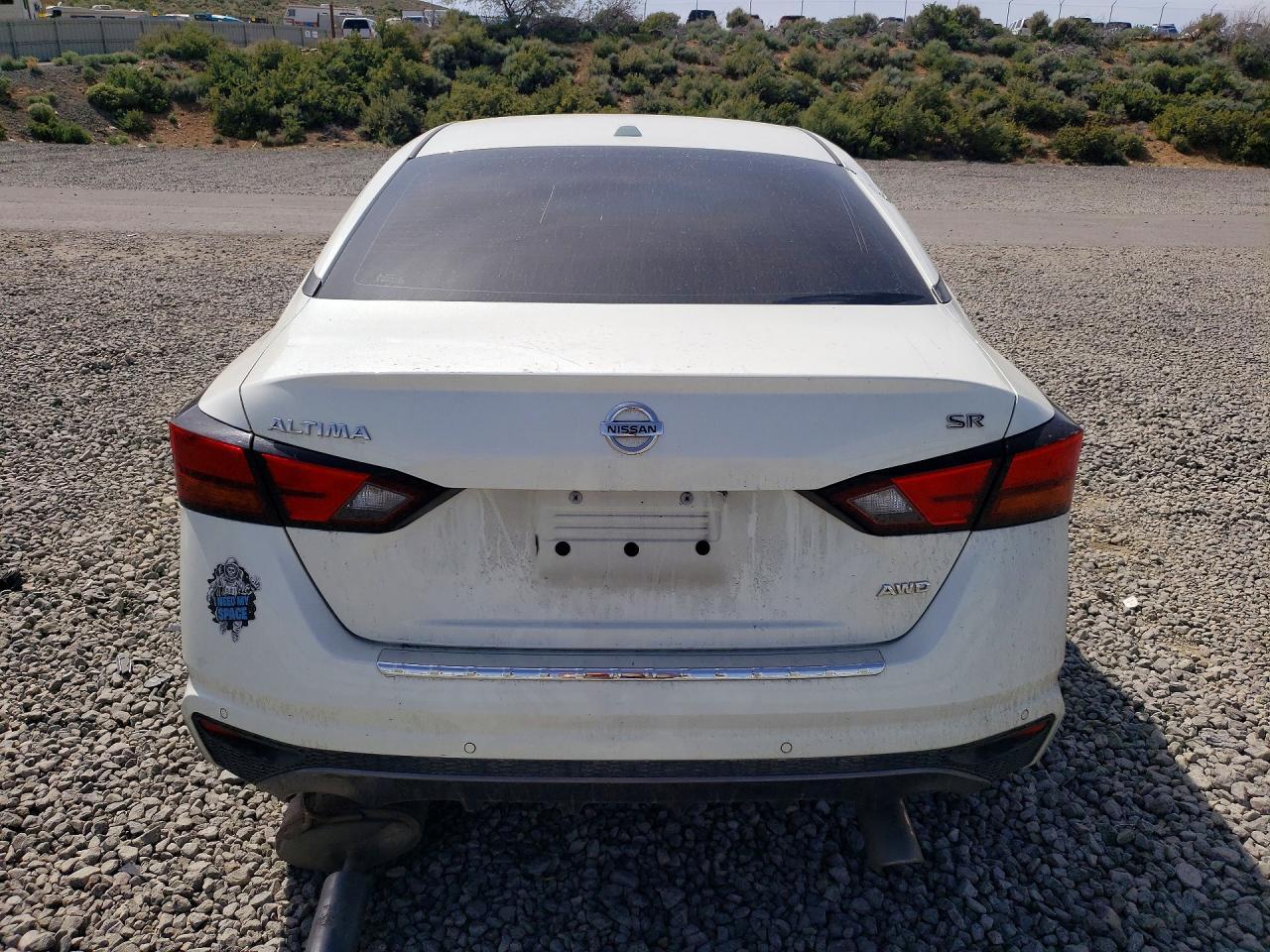 2020 Nissan Altima Sr - Фото 6