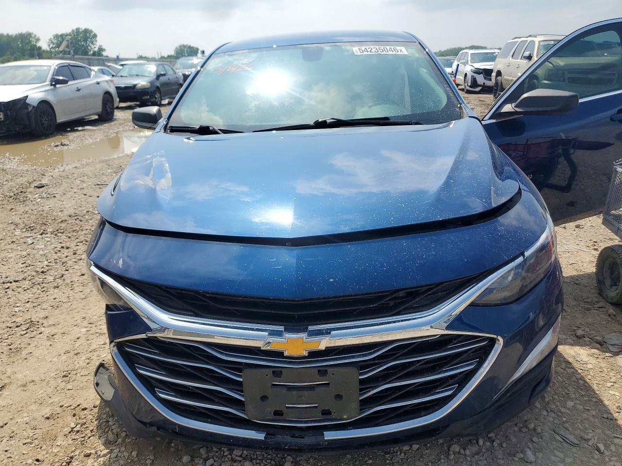 2019 Chevrolet Malibu Ls - Фото 5