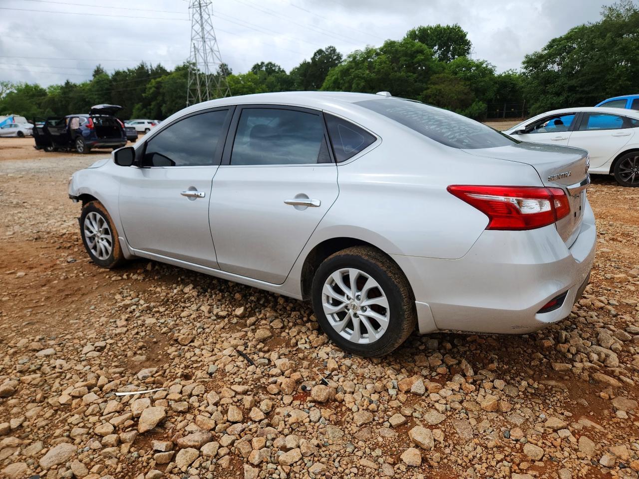 2018 Nissan Sentra Sv - Фото 2