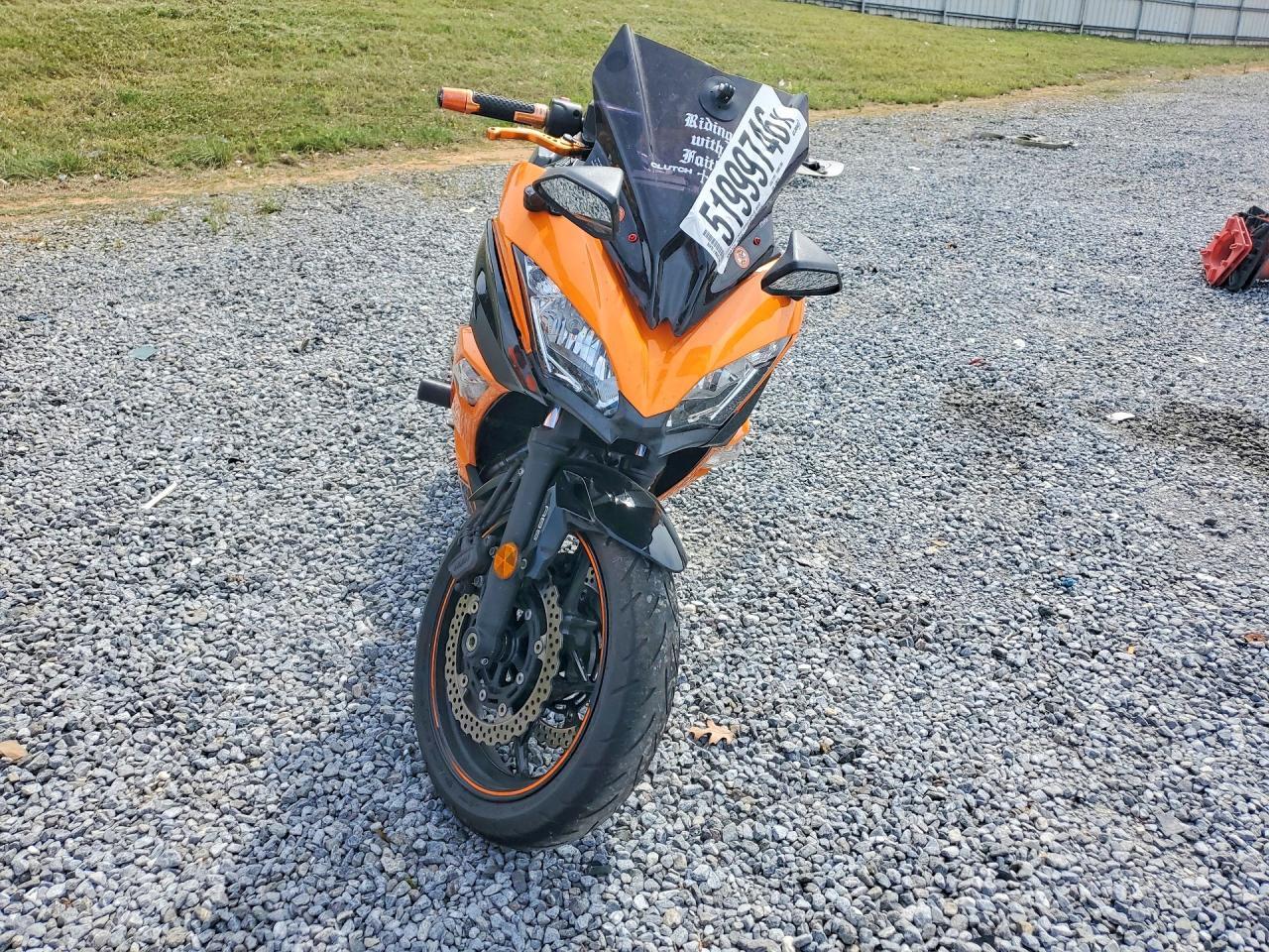 2019 Kawasaki Ex650 F - Image 2