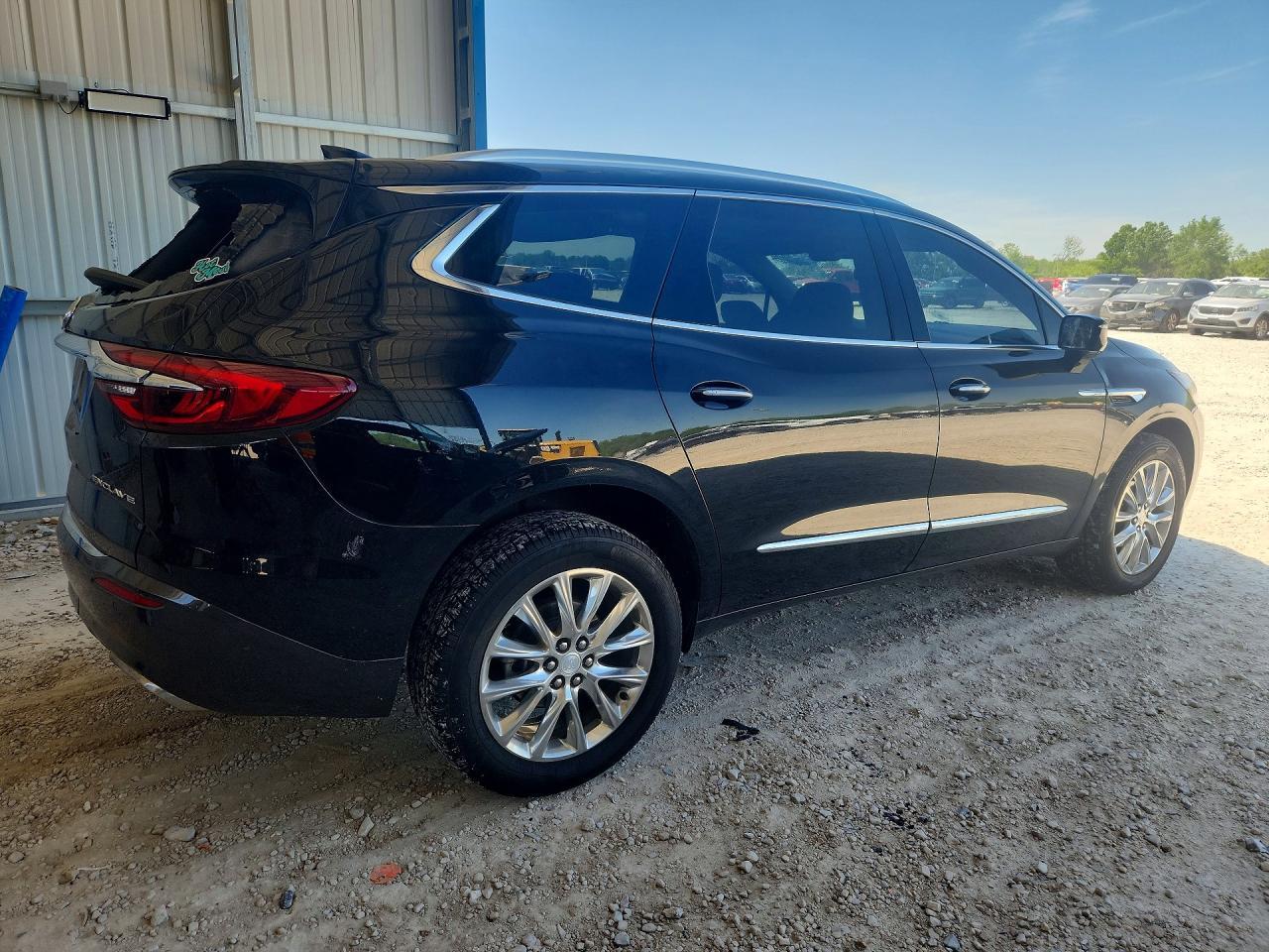 2018 Buick Enclave Premium - Фото 3