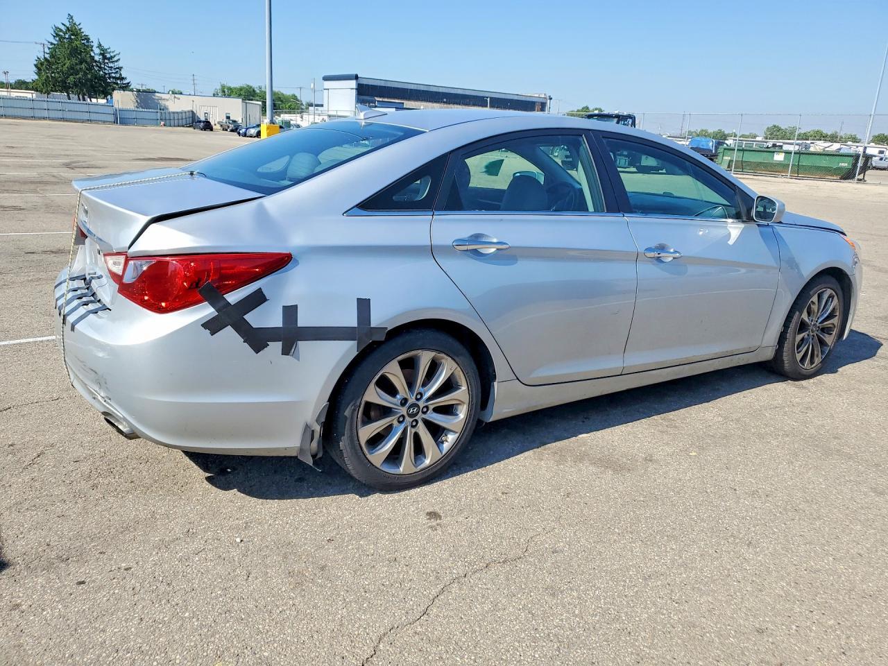 2013 Hyundai Sonata Se - Image 3