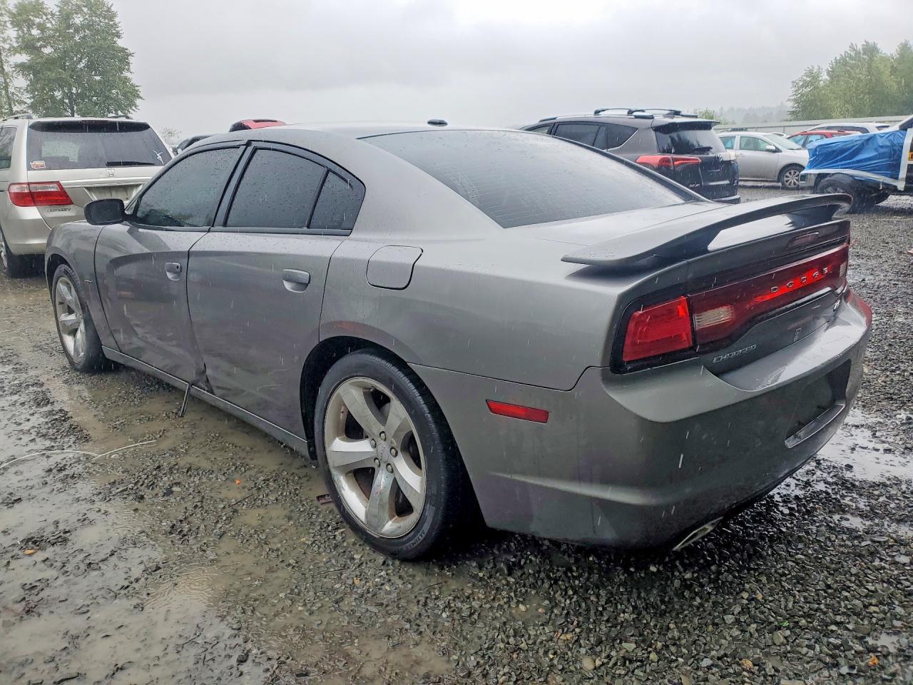 2011 Dodge Charger R - Фото 2