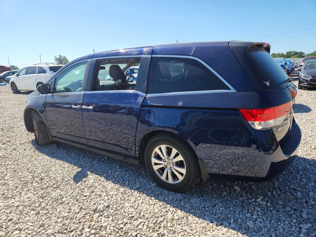 2015 Honda Odyssey Ex - Image 2