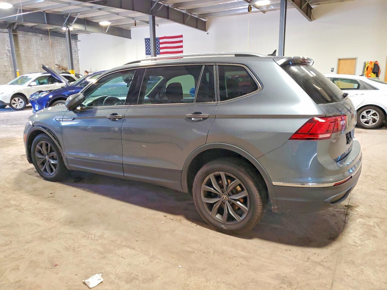 2022 Volkswagen Tiguan Se - Фото 2