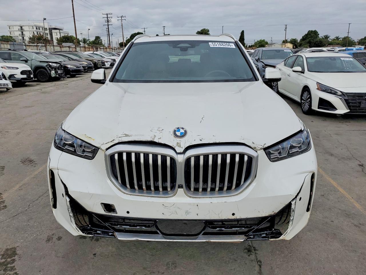 2025 BMW X5 xDrive40I - Image 5